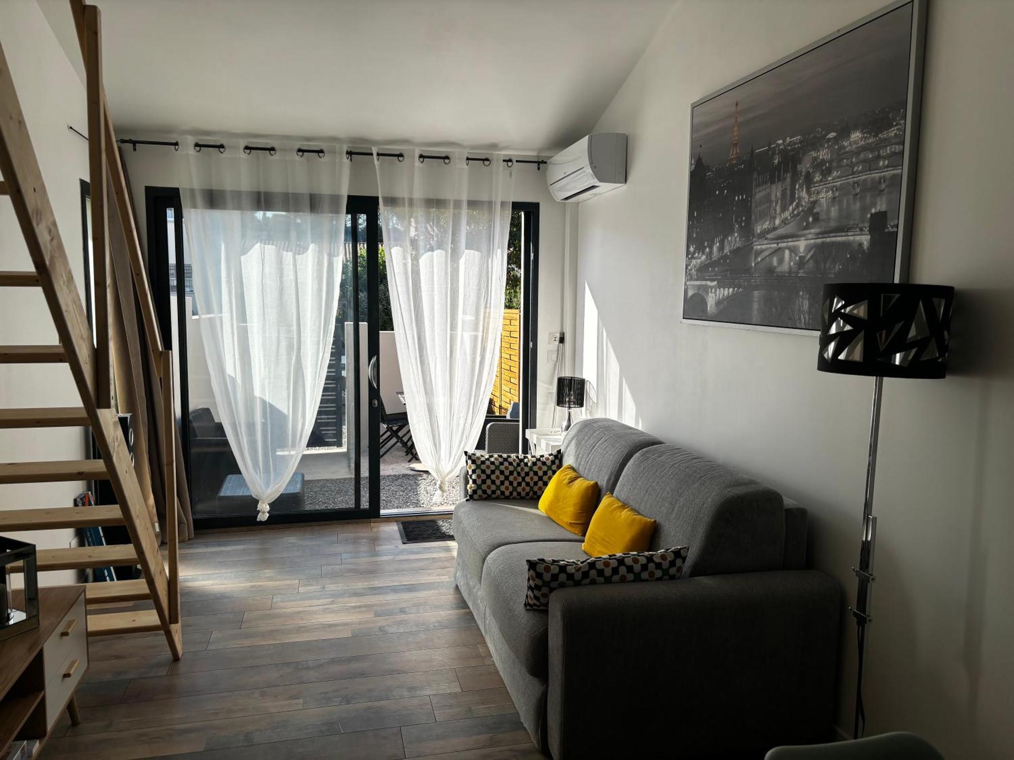 Logement Du Sud Avec Jacuzzi Sommières Exteriér fotografie